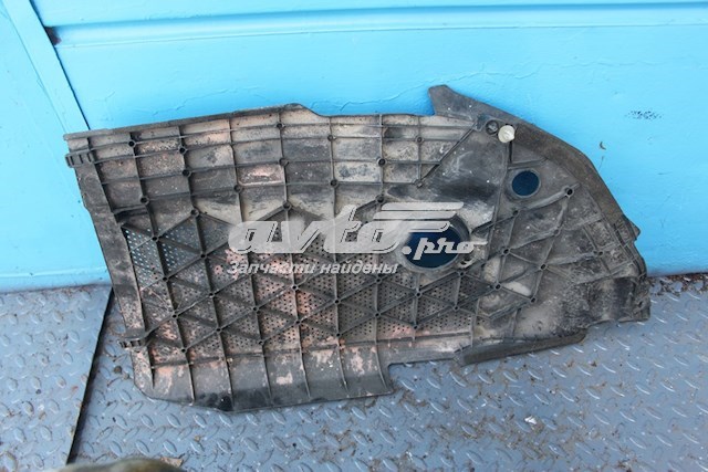  Nissan/Infiniti 66824EH100 цена, от 7.86 USD