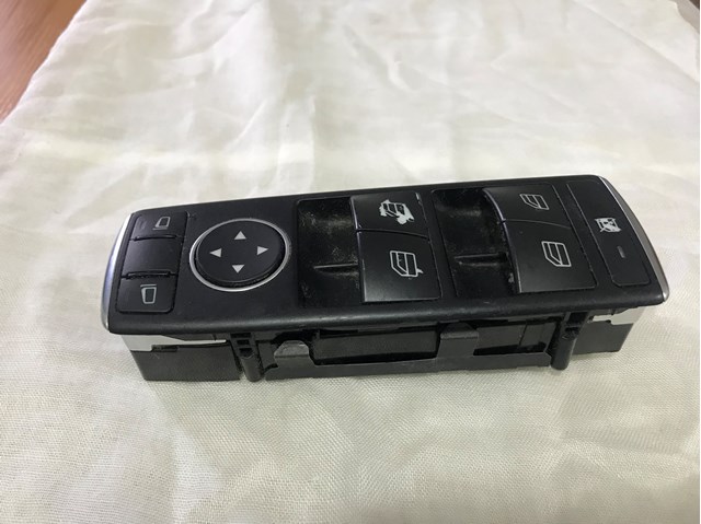  Mercedes A2129056000 цена, от 25.31 USD