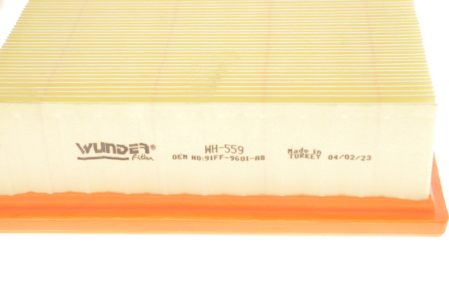 Воздушный фильтр WH559 Wunder
