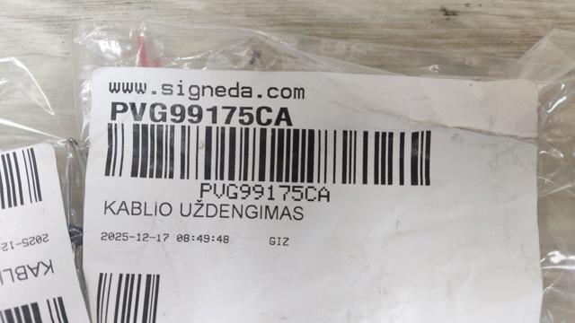 PVG99175CA Signeda Заглушка бампера буксировочного крюка задняя