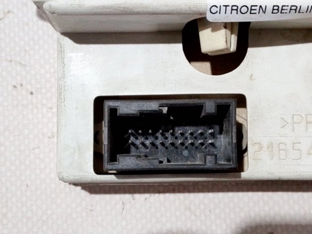  Peugeot/Citroen 9642824677 цена, от 5.64 USD