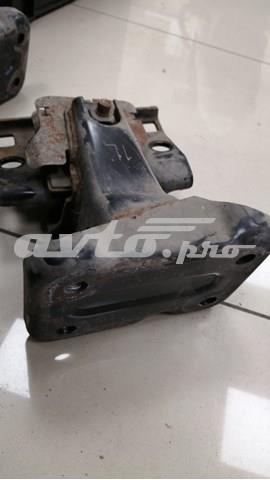 112331LA0A Nissan/Infiniti Кронштейн подушки (опоры) двигателя левой
