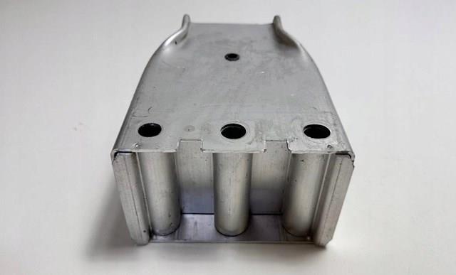  Land Rover LR117402 цена, от 148.78 USD