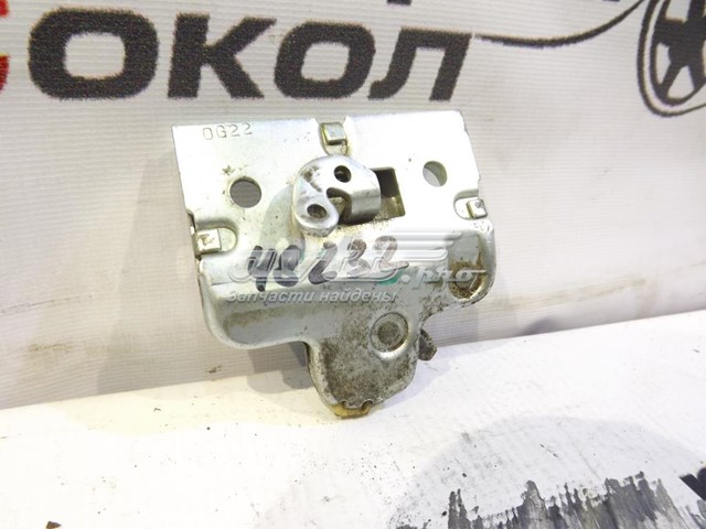 90221185 General Motors Замок пятой двери
