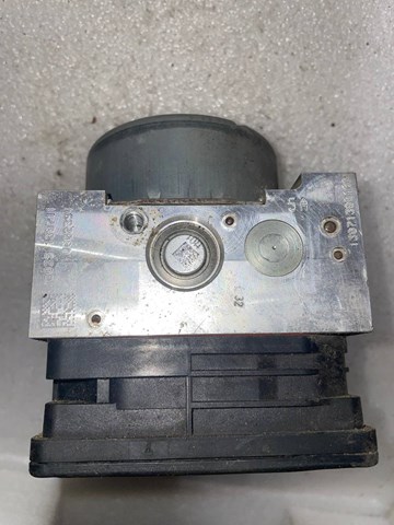 Блок управления АБС  Renault (RVI) 476608804R