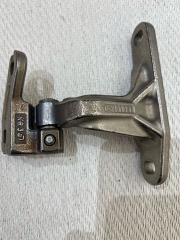 A9107201500 Mercedes Завеса двери передней правой