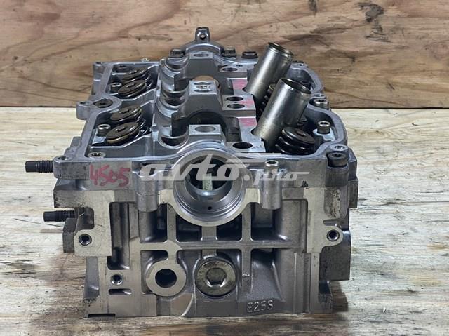 Головка блока цилиндров (ГБЦ), правая Subaru 11039AC170