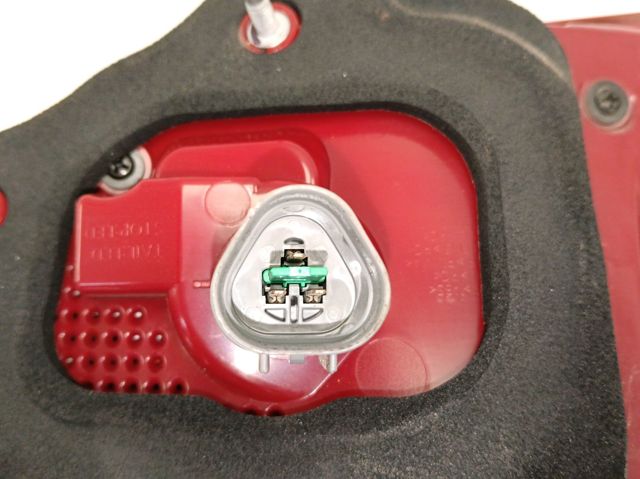 92406F1601 Hyundai/Kia Фара задняя правая внутренняя
