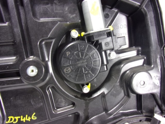  Mazda CM012040
