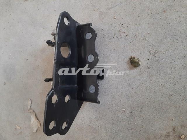 1232531060 Toyota кронштейн двигателя левый