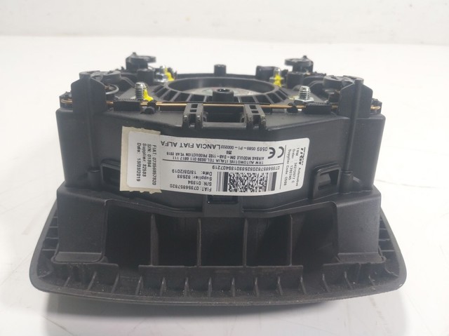 Подушка безопасности водителя 735685782 Fiat/Alfa/Lancia