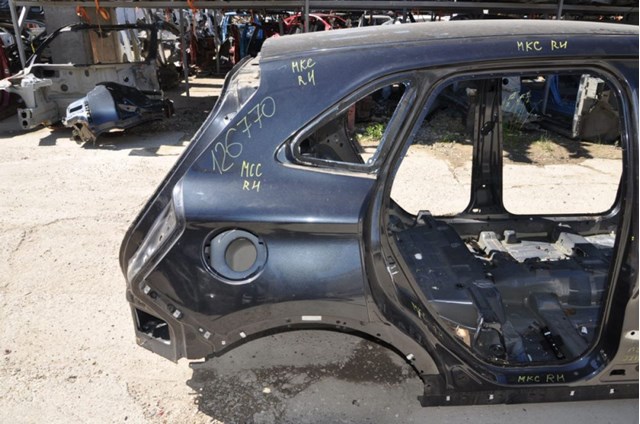 EJ7Z7827840A Ford Крыло заднее правое