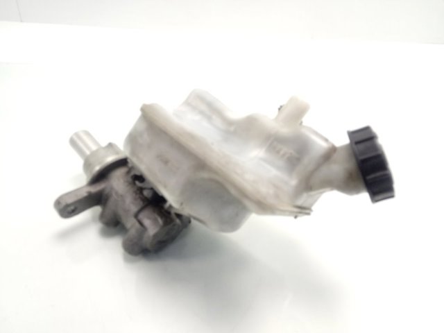 0204051174 Ford Бачок главного тормозного цилиндра