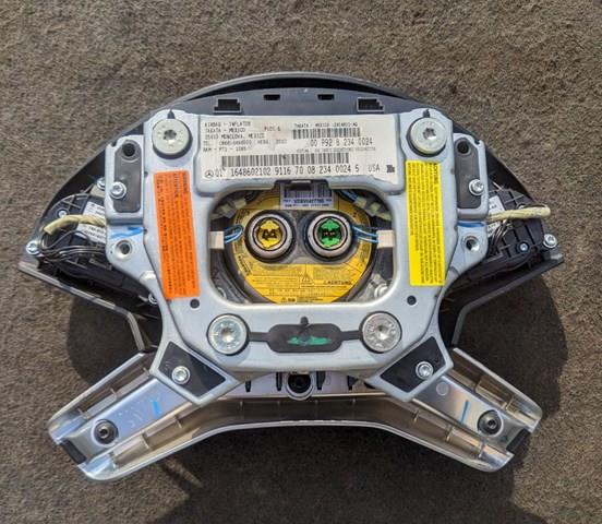 A1648602102 Mercedes 
