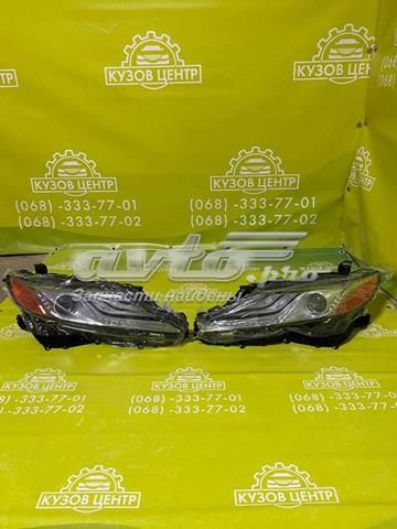 Luz esquerda Toyota 8118533D71