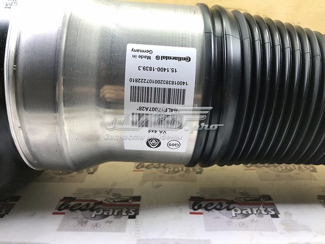 Амортизатор передний правый A222320840180 Mercedes