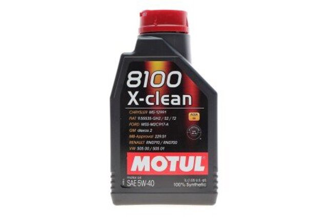 854111 Motul Масло двигателя