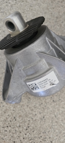 A2052409400 Mercedes 