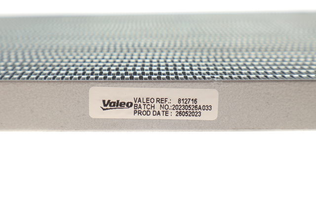 Радиатор кондиционера 812716 VALEO