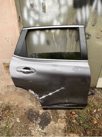Стекло заднее правое Nissan/Infiniti 823004CM0A