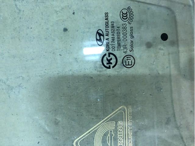 Стекло двери передней левой 824102W020 Hyundai/Kia