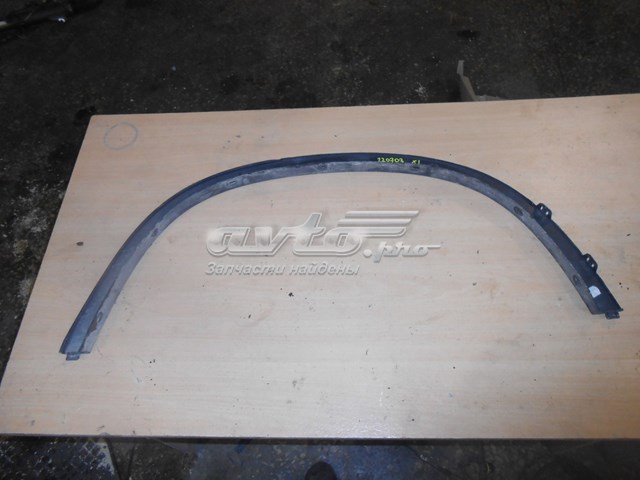 51122990172 BMW Молдинг задней арки крыла, правый