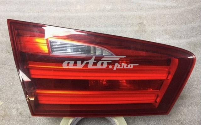 63217203227 BMW lanterna traseira esquerda interna