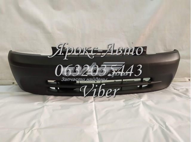 Передний бампер 7701694499 Renault (RVI)