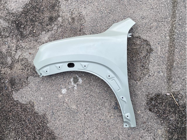 Боковая часть передняя правая Renault (RVI) 631007661R цена, от 183.20 USD