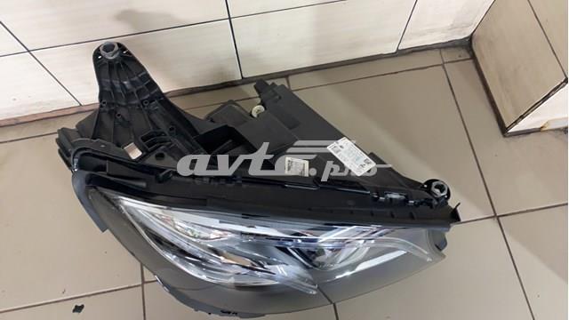 A2139062606 Mercedes Фара передняя правая