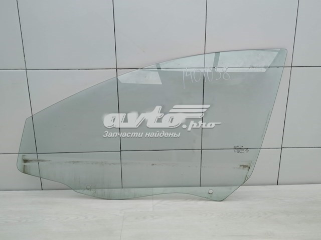 Стекло двери передней левой 1068002034 Geely
