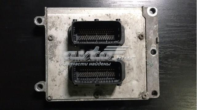 Блок управления двигателем 12572011 General Motors