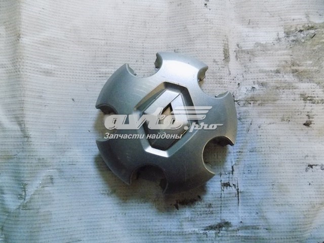 Колпак колесного диска RENAULT 403155090R