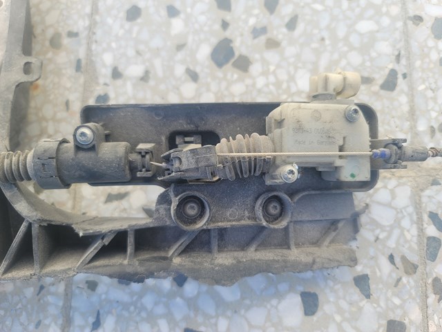 920343 Tesla 