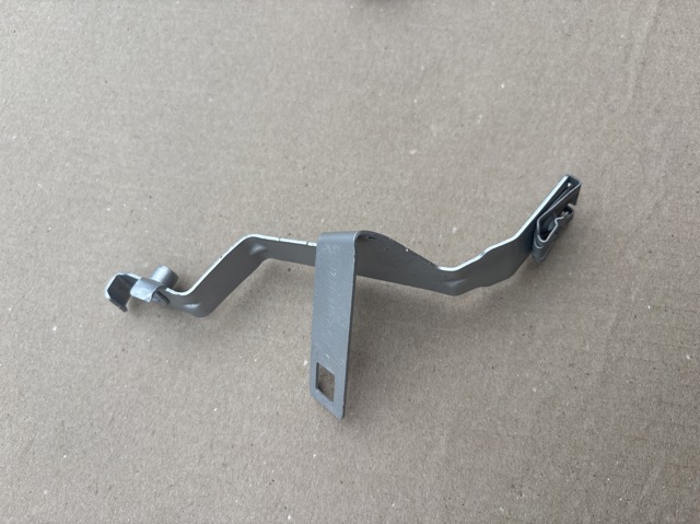  Mercedes A2145240040 цена, от 28.25 USD
