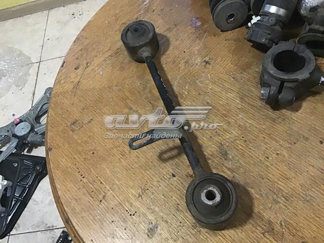 Рычаг (тяга) задней подвески продольный верхний левый 4879060010 Toyota