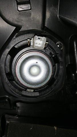 Динамик "торпедо" на Mazda 6 GH