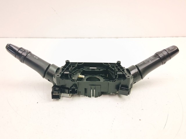  8617A013 Mitsubishi