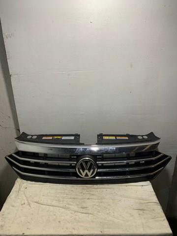 Облицовка радиатора VAG 17A853653E цена, от 177.37 USD