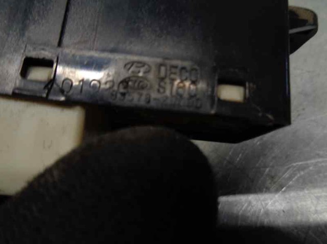 935782D000 Hyundai/Kia Кнопка подъемника переднего правого стекла