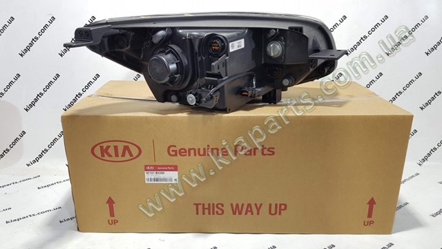 Фара левая Hyundai/Kia 92101C1160 цена, от 325.86 USD