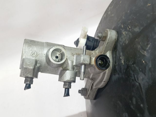 Вакуумник Iveco 504269884 цена, от 126.69 USD