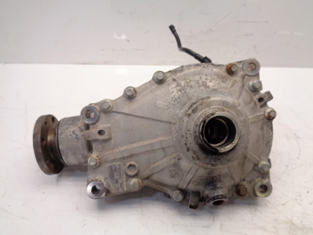 10425762 BMW 