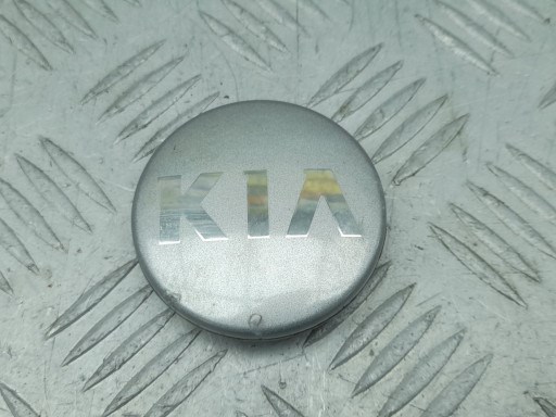 Колпак колесного диска на KIA Sorento III 