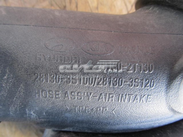 281302T130 Hyundai/Kia Патрубок воздушный, выход воздушного фильтра