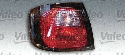 Lanterna traseira esquerda externa para Nissan Primera (P11)