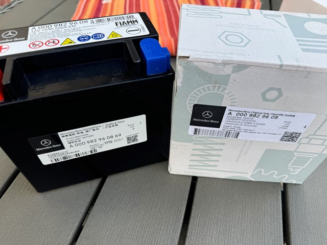 Купить Аккумулятор Mercedes Емкость 12А/ч A000982960869