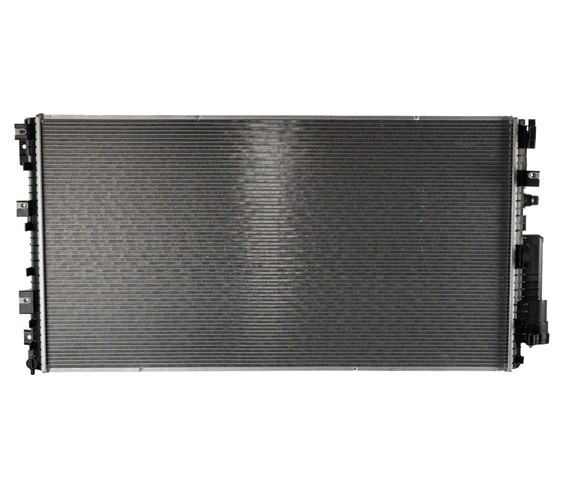 Радиатор охлаждения двигателя Ford RAD241 цена, от 706.21 USD