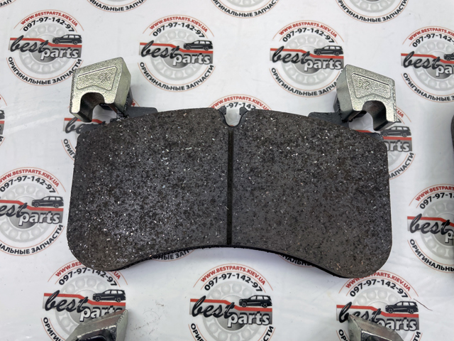 LR157174 Land Rover Колодки передние