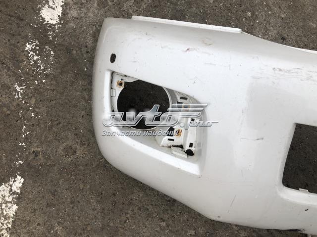 Передний бампер 521190C180 Toyota